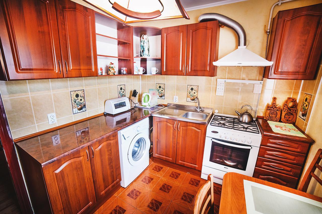 2-Bedroom On Mykolaychuka Street Винница Экстерьер фото