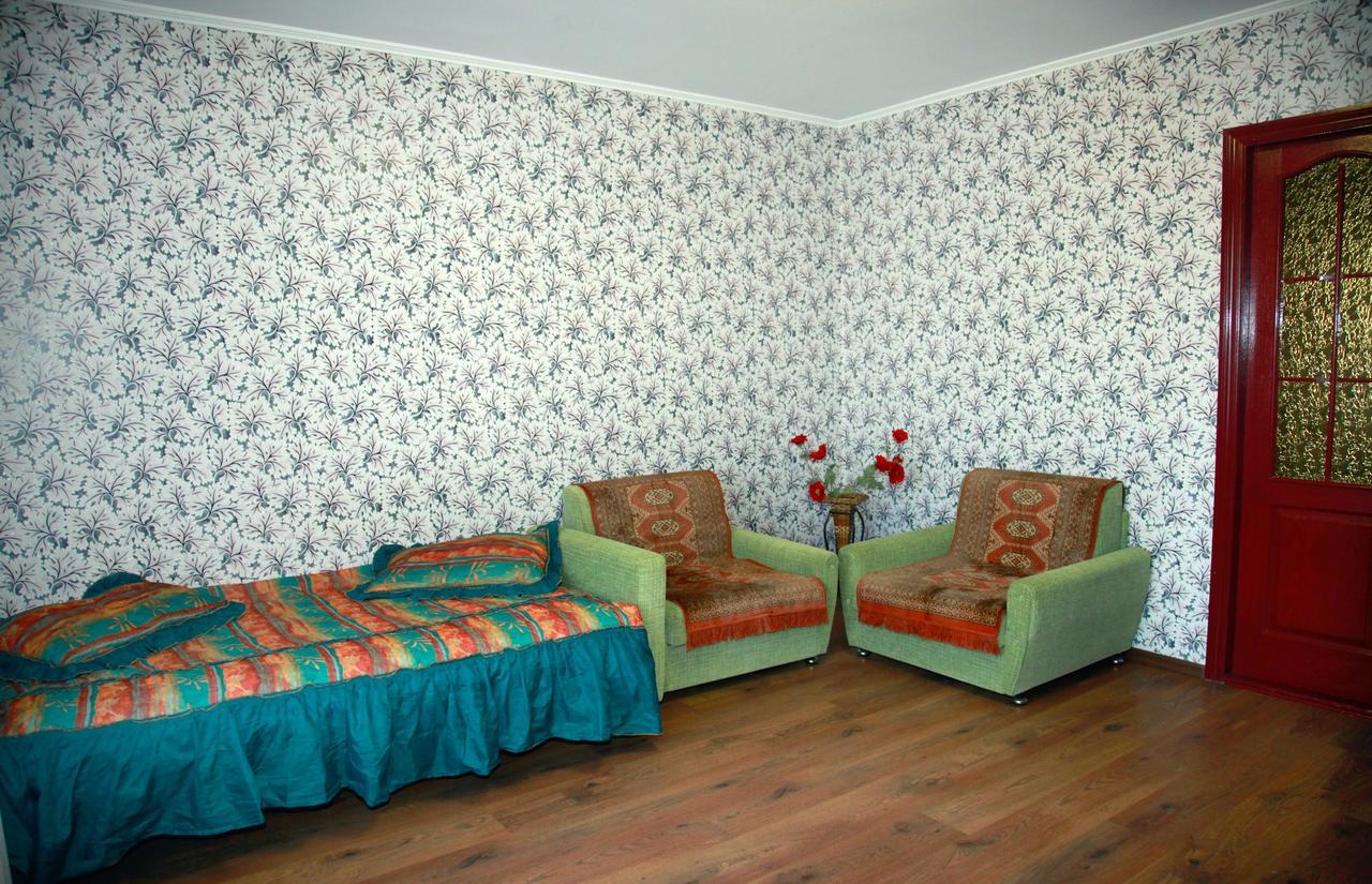 2-Bedroom On Mykolaychuka Street Винница Экстерьер фото
