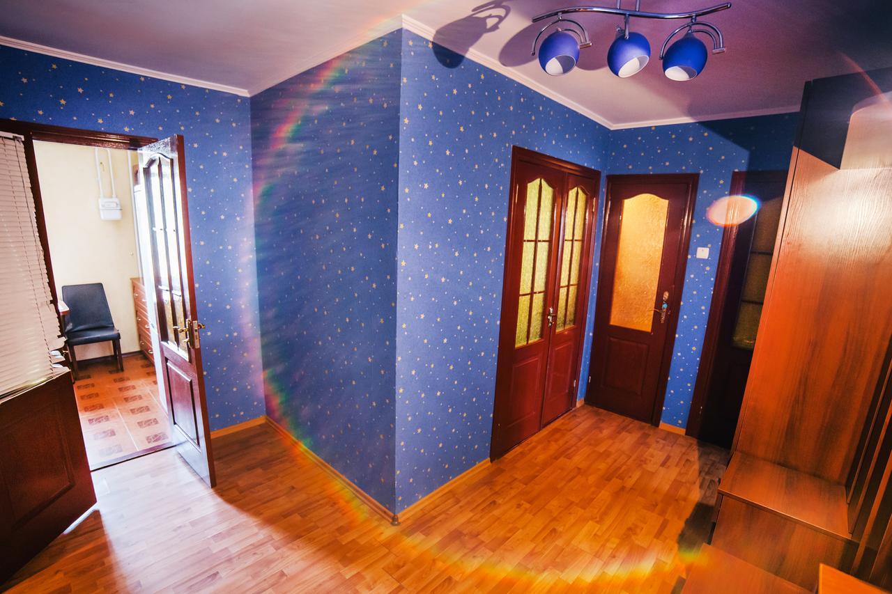 2-Bedroom On Mykolaychuka Street Винница Экстерьер фото